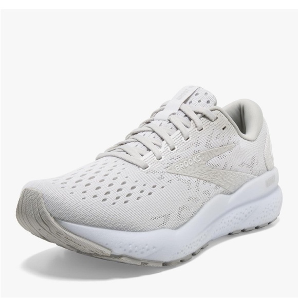 Brooks ghost 16 sneakers size 14 - Picture 1 of 6